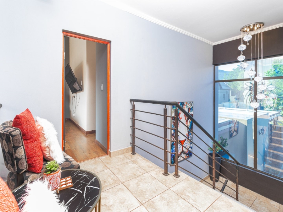 5 Bedroom Property for Sale in Leloko Lifestyle Estate North West